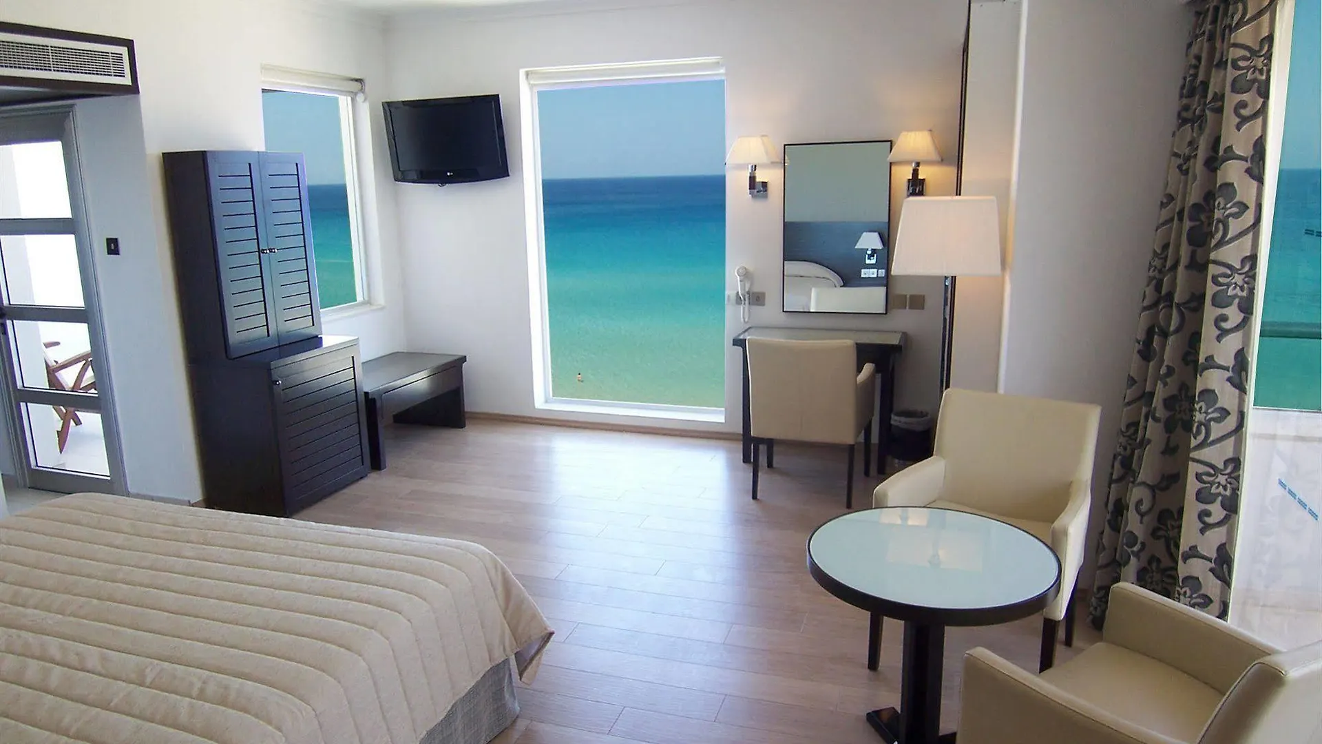 Sunrise Beach Hotel Protaras