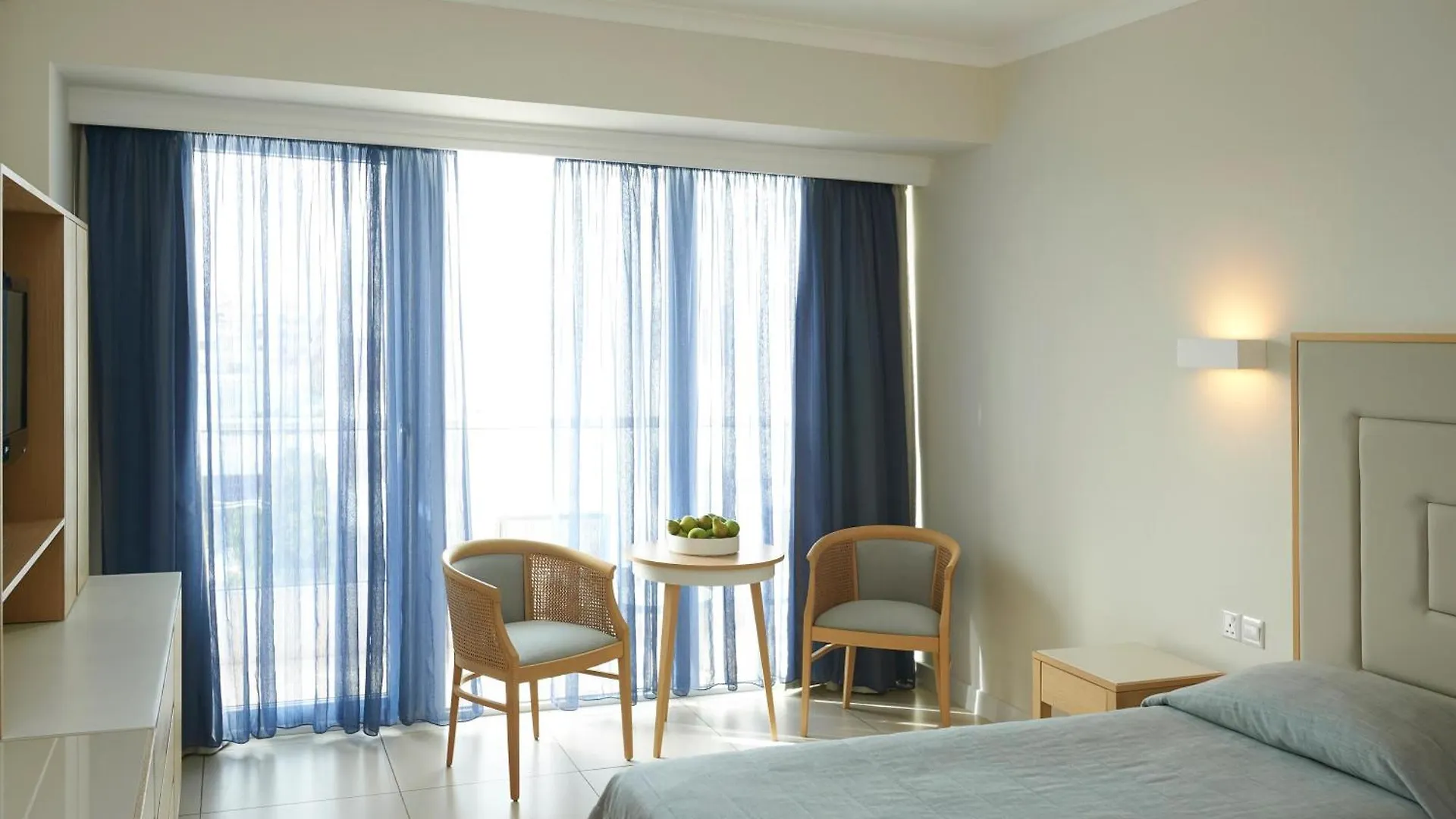 Sunrise Beach Hotel Protaras