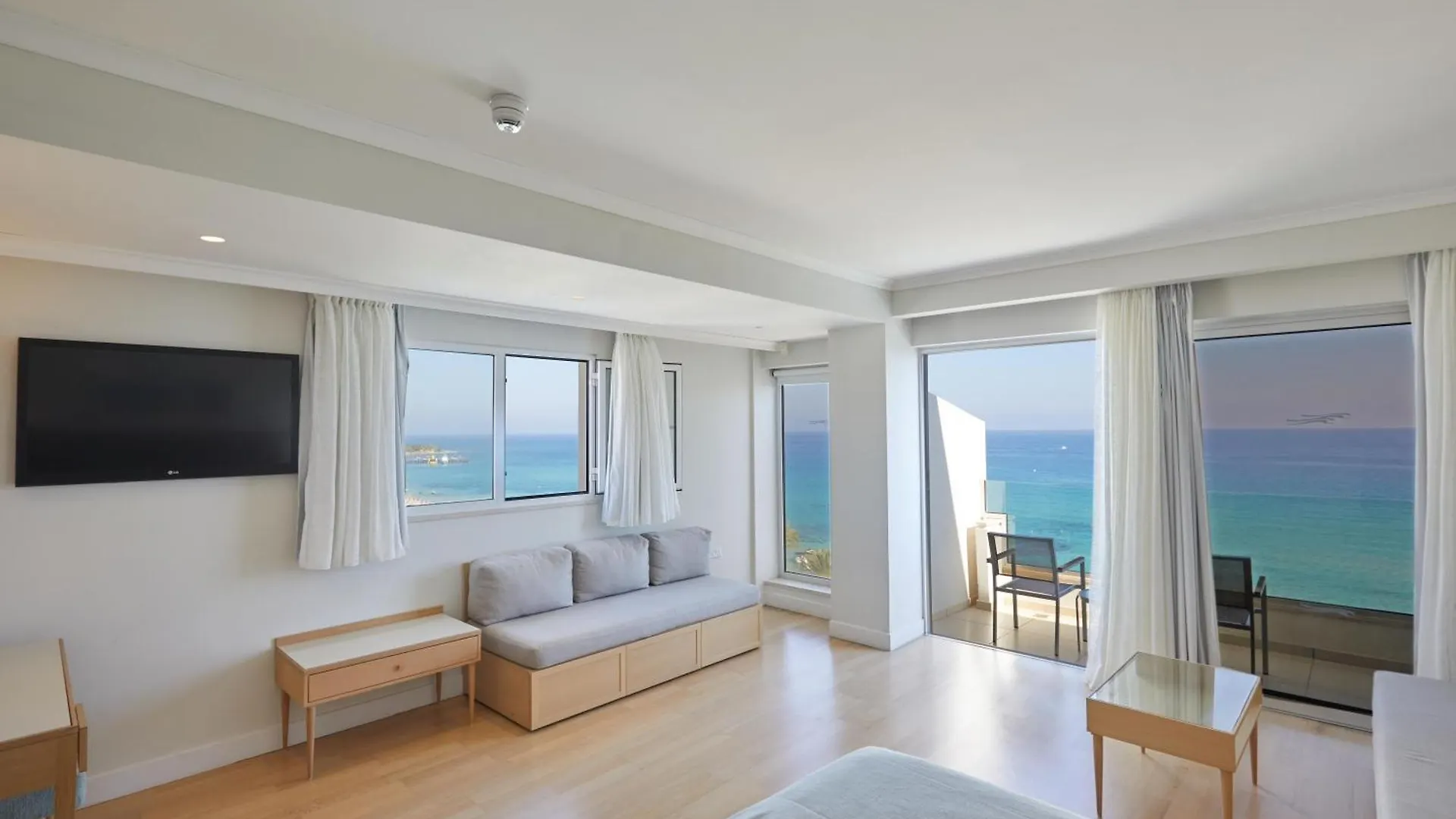 Sunrise Beach Hotel Protaras